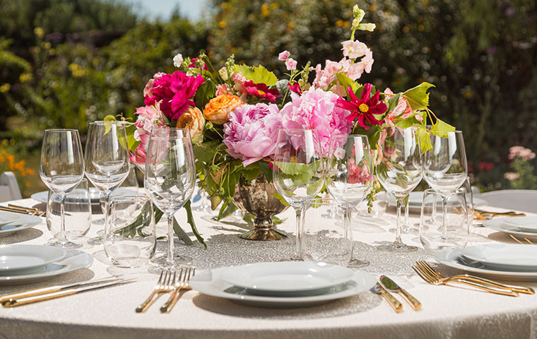 catering in Taos New Mexico - beautiful tablescape
