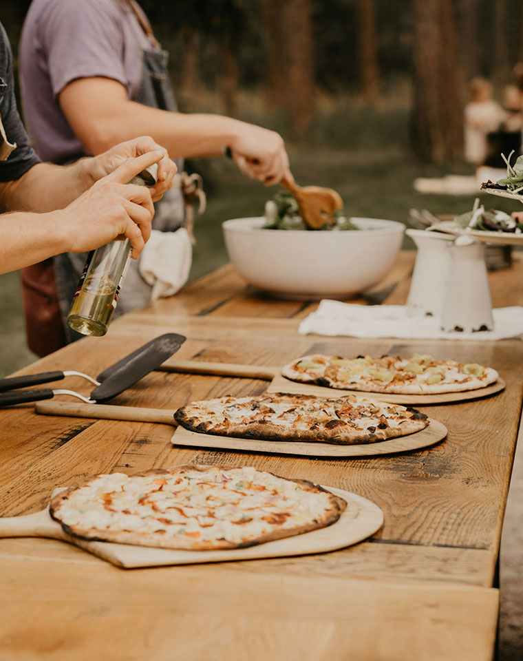 outdoor pizza catering
